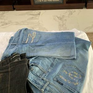 Gorgeous pre-owned jeans $15 per pr